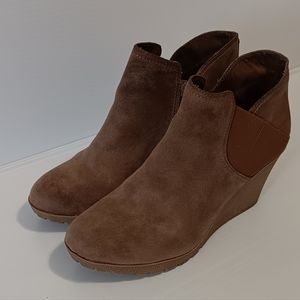 MIA Beige Wedge Shoes Size 9 Women, Zip Bootie